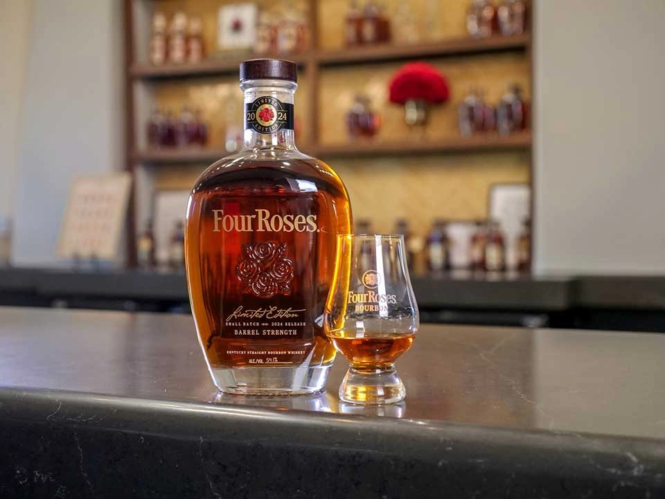 Four Roses Công Bố Phiên Bản Năm 2024, Đợt Phát Hành Small Batch thứ 17