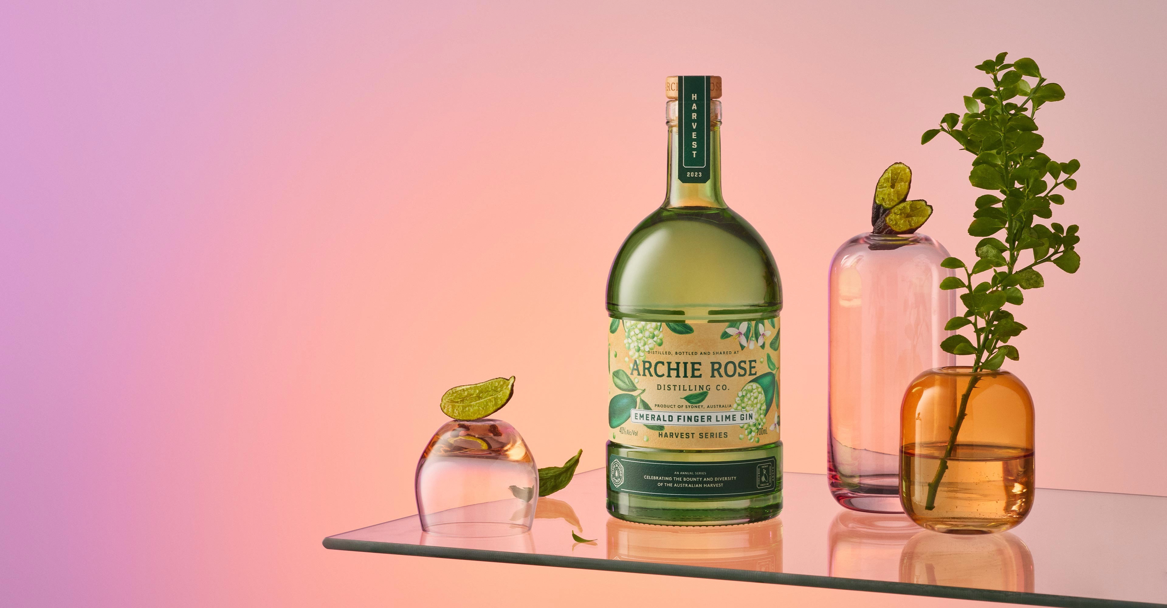 Archie Rose Ra Mắt Rượu Gin Emerald Finger Lime