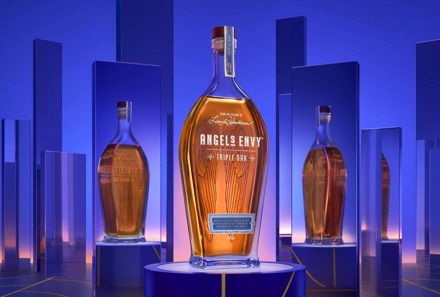 Angel\'s Envy Phá Vỡ Sự Im Lặng Sau 10 Năm Với Triple Cask-Finished Whiskey