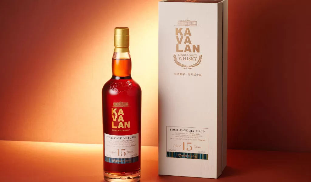 Kavalan Ra Mắt Whisky Có Tuổi Đầu Tiên Ủ Trong Bốn Thùng Gỗ Đặc Biệt