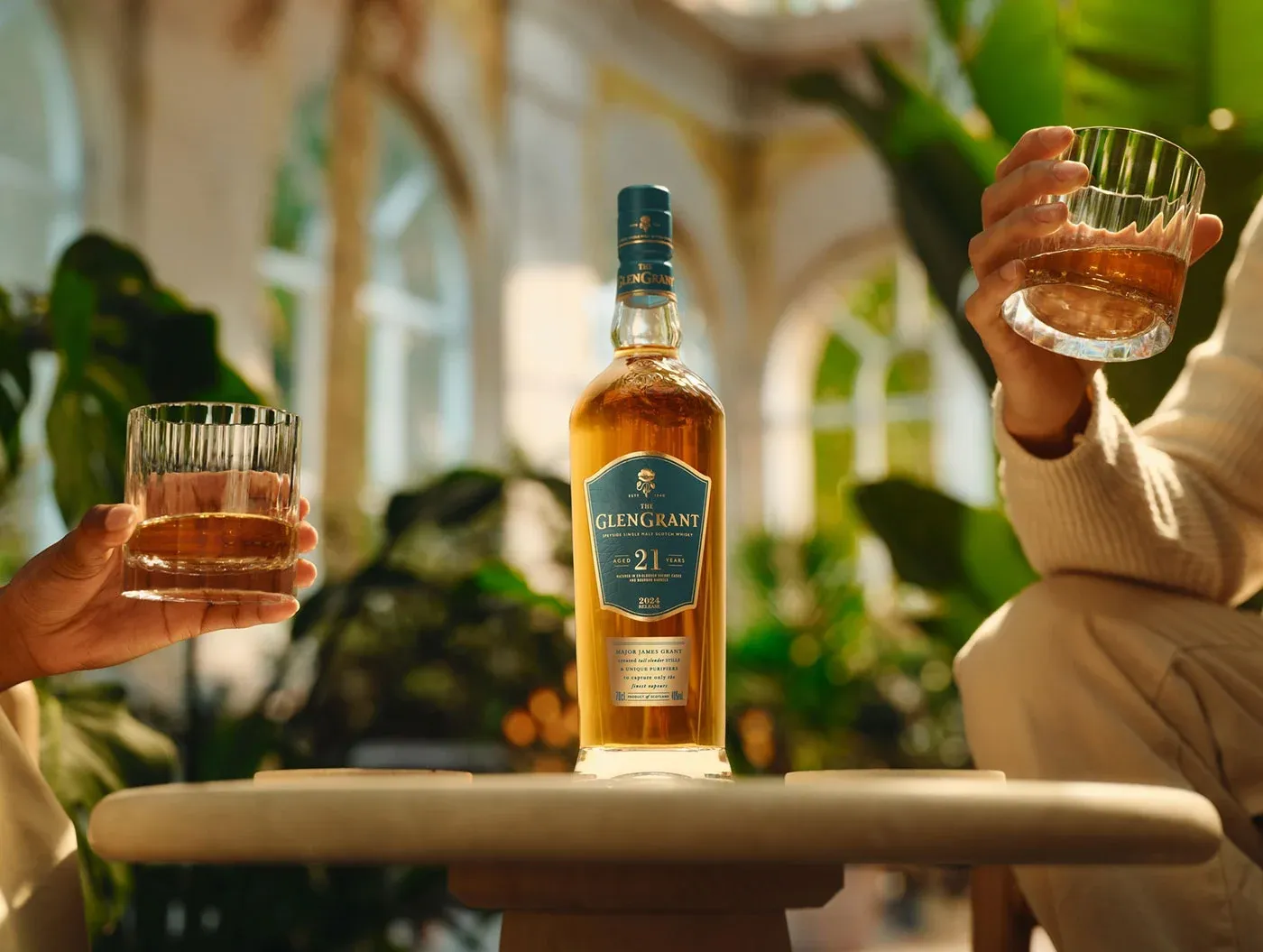 Glen Grant: Bí Quyết Thành Công Của Nhà Whisky Speyside