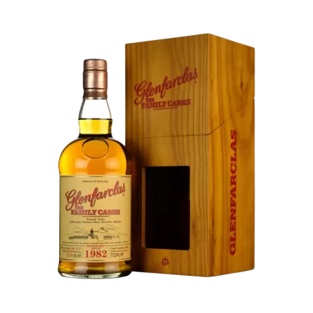 Rượu Whisky Glenfarclas 35 Year Old Family Cask Winter 2017 1982