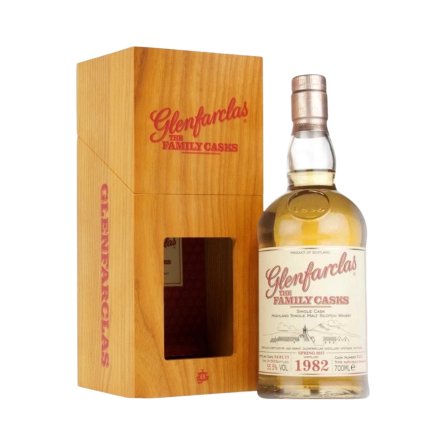 Rượu Whisky Glenfarclas 35 Year Old Family Cask 1982