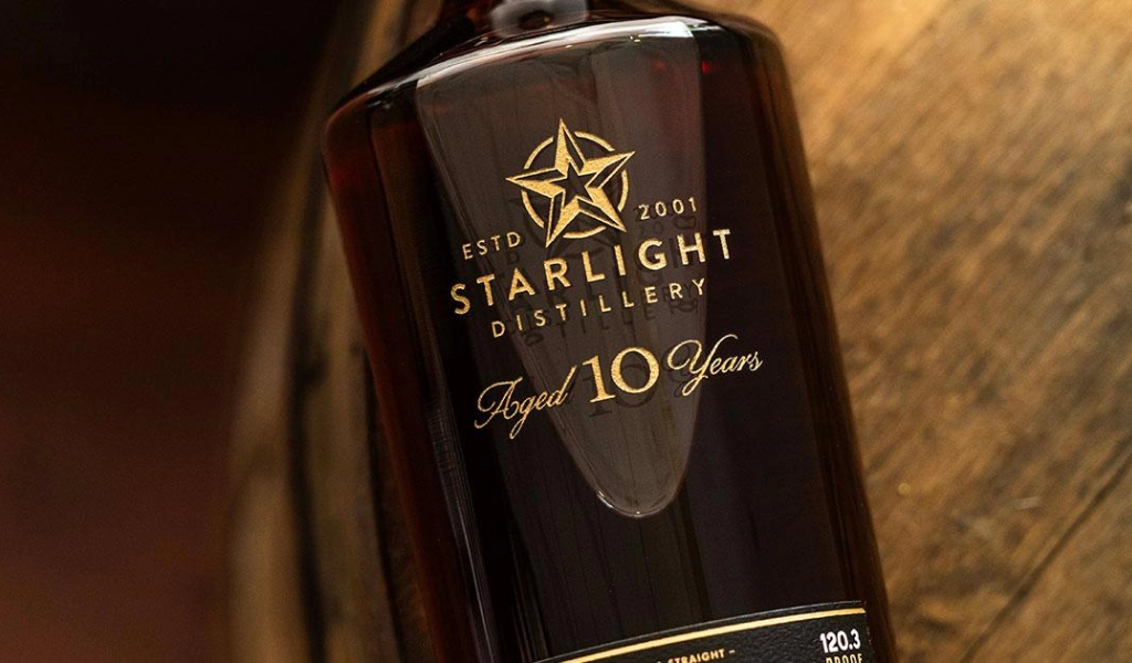 Starlight Distillery Ra Mắt Chai Bourbon 10 Năm Đầu Tiên