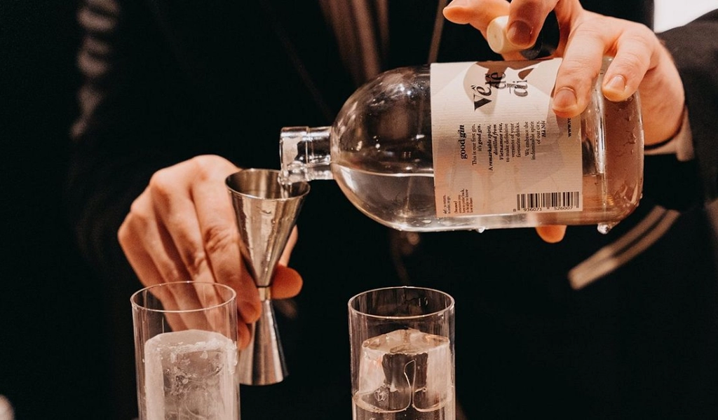 Về Để Đi Whisky