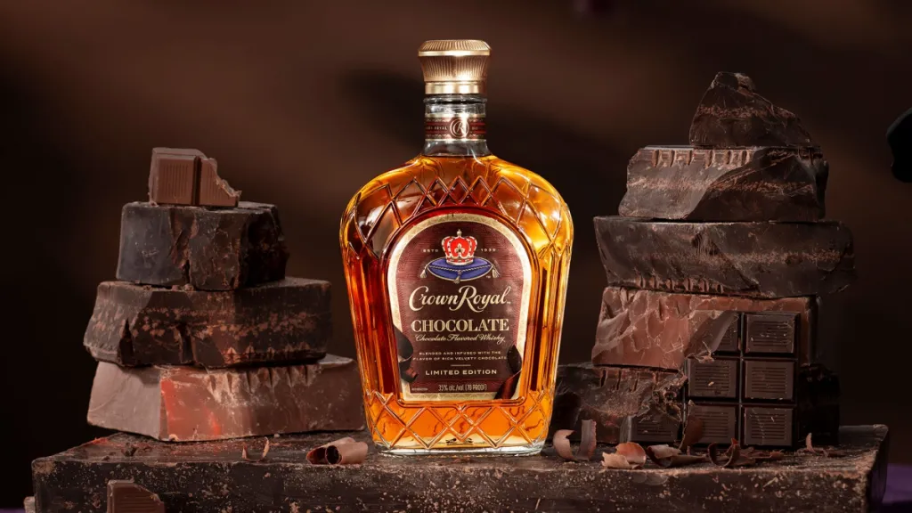 Crown Royal Ra Mắt Dòng Chocolate Whisky