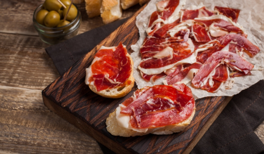 Đùi Heo Muối Deraza Iberico Cebo Đùi Sau Cắt Lát Cao Cấp