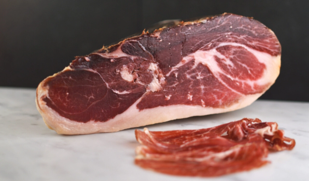 Deraza Iberico Bellota Thuần Chủng 100% Đùi Trước Có Xương Ngon