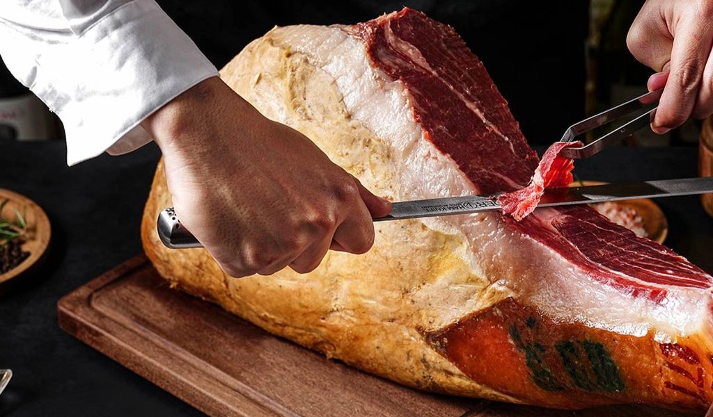 Đùi Heo Muối Montesano Iberico Bellota Thuần Chủng 100% Giá Tốt