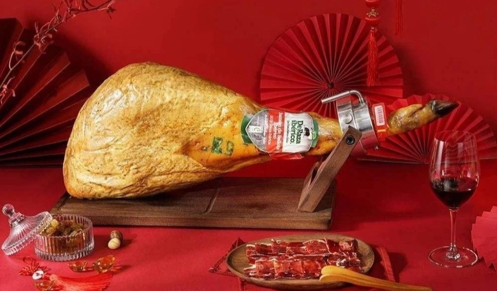 Đùi Heo Muối Deraza Iberico Bellota 36 Tháng Đùi Sau Có Xương Chất Lượng