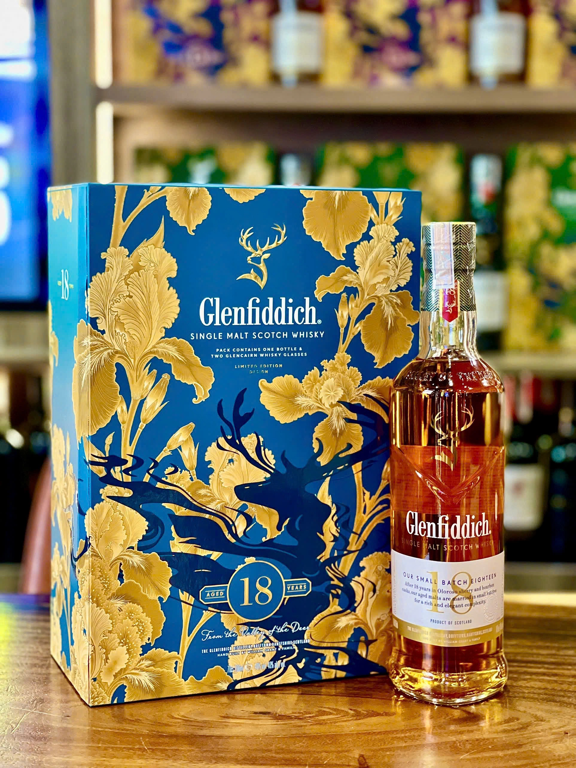 Glenfiddich 18 Year Old Small Batch Reserve Hộp Quà Tết 2026 Êm Dịu