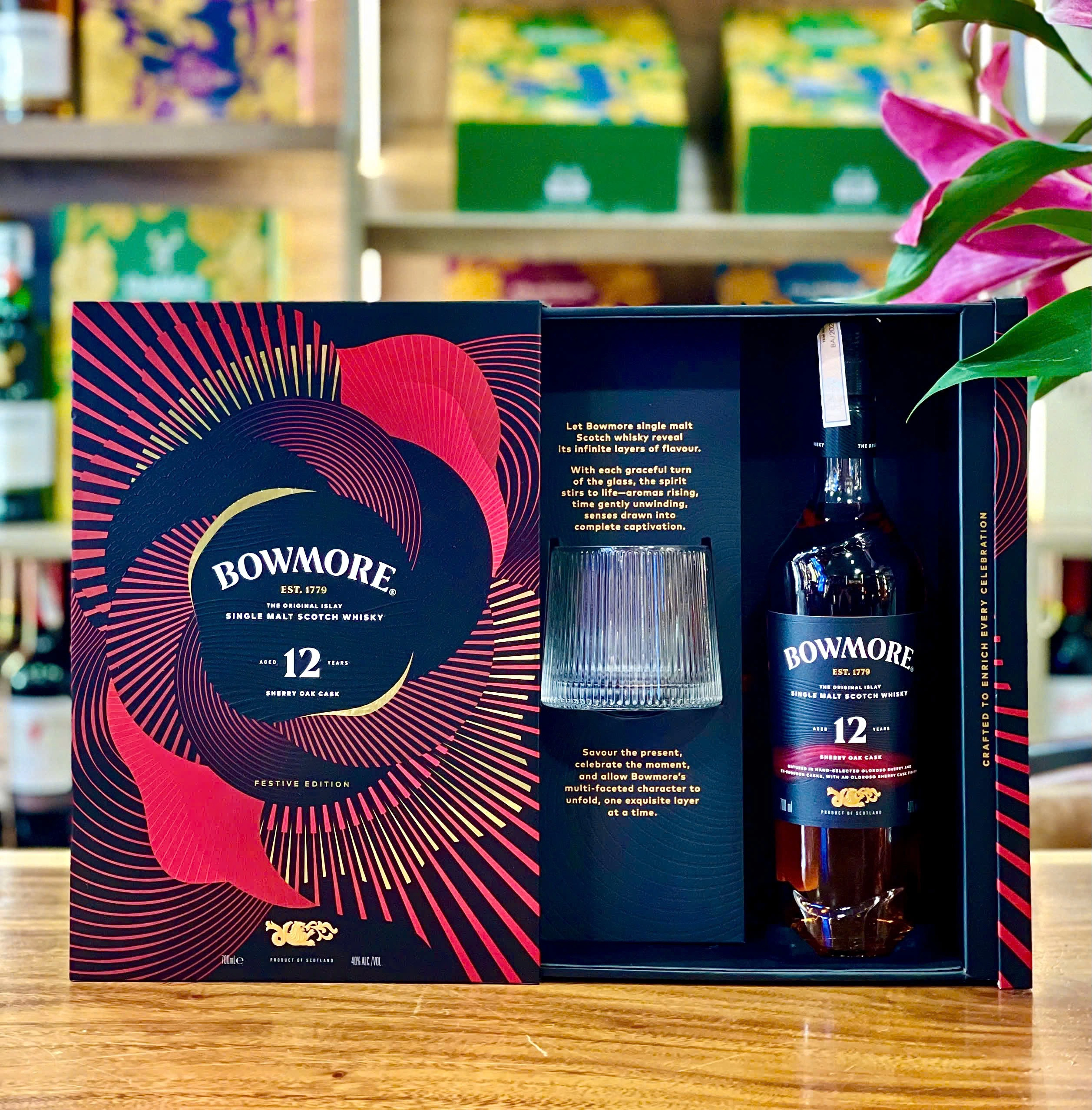 Bowmore 12 Year Old Sherry Oak Cask Hộp Quà Tết 2026 Đặc Trưng