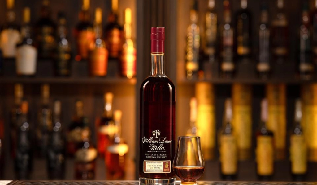 Rượu Whisky William Larue Weller Buffalo Trace Antique Collection