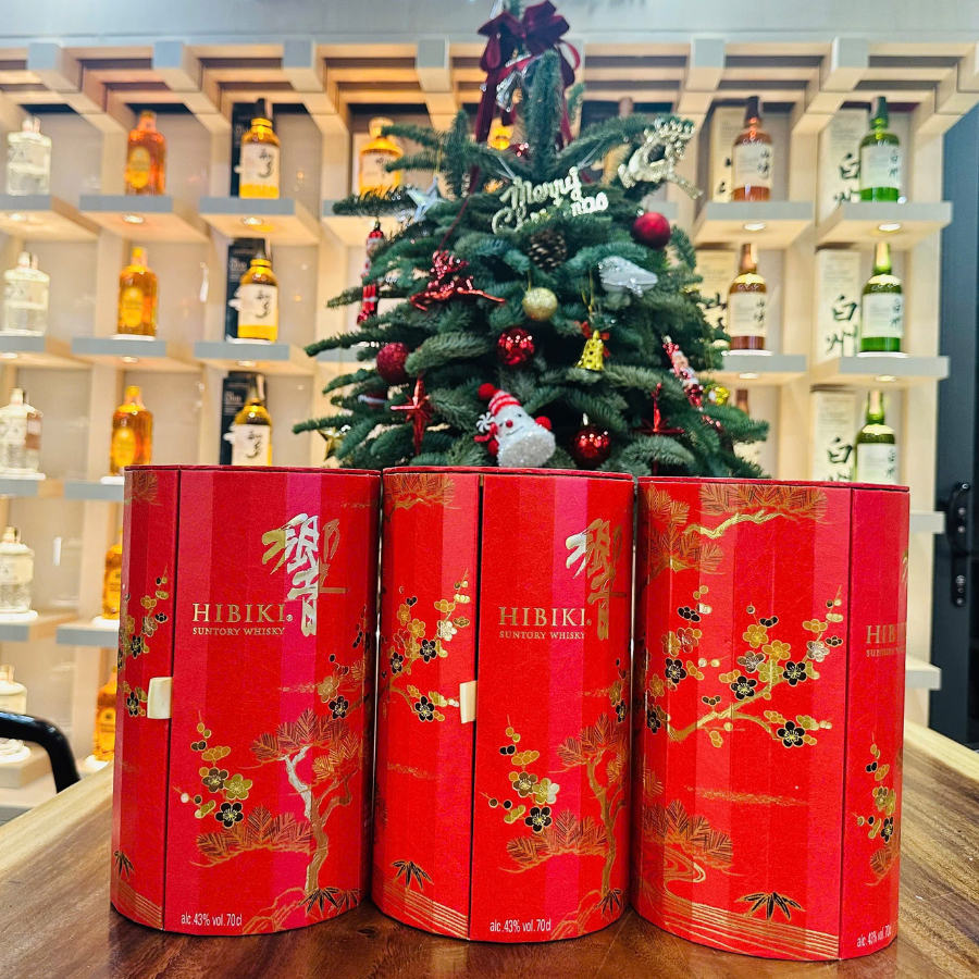 Rượu Whisky Nhật Hibiki Master's Select Hộp Quà Tết 2026