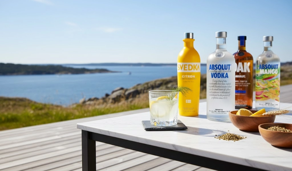 Vodka Thụy Điển Absolut Svedka