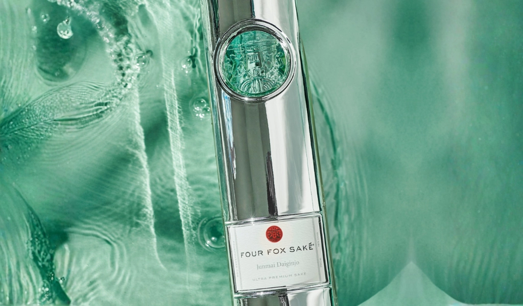 Giai Thoại Về Bản Hợp Đồng Đầu Tiên Của Rượu Sake Four Fox